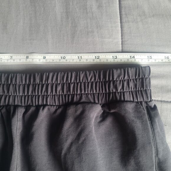 PACT Organic Cotton The Studio Curved Hem Shorts Medium Black Active Athleisure - Picture 4 of 8